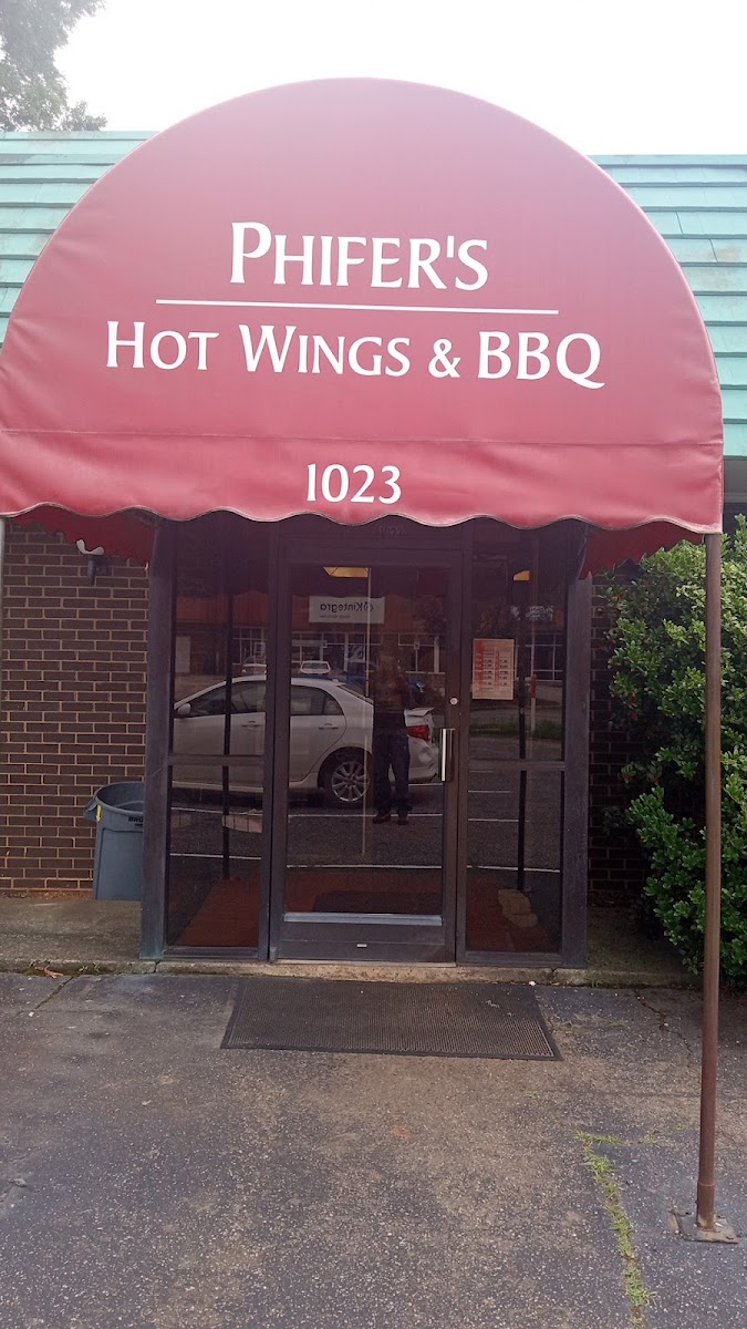 Phifer's Hot Wings & Bar-B-Q
